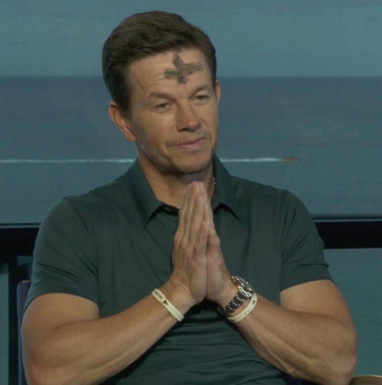 Mark Wahlberg’s Unwavering Faith: Embracing Catholicism in the Glitz and Glam of Hollywood’s Secular Spotligh
