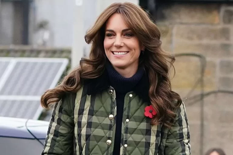 Royal Health Update: Kate Middleton Faces Extended Recovery Period Following Surgery, Mobility Challenges Expected for Months, Says Doctor